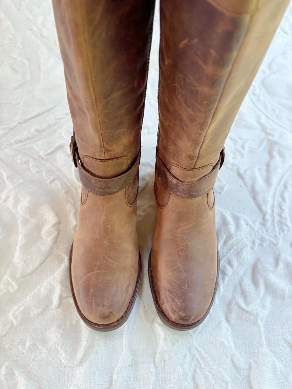 Born Braydon Distressed Leather Boots Size 6.5 New